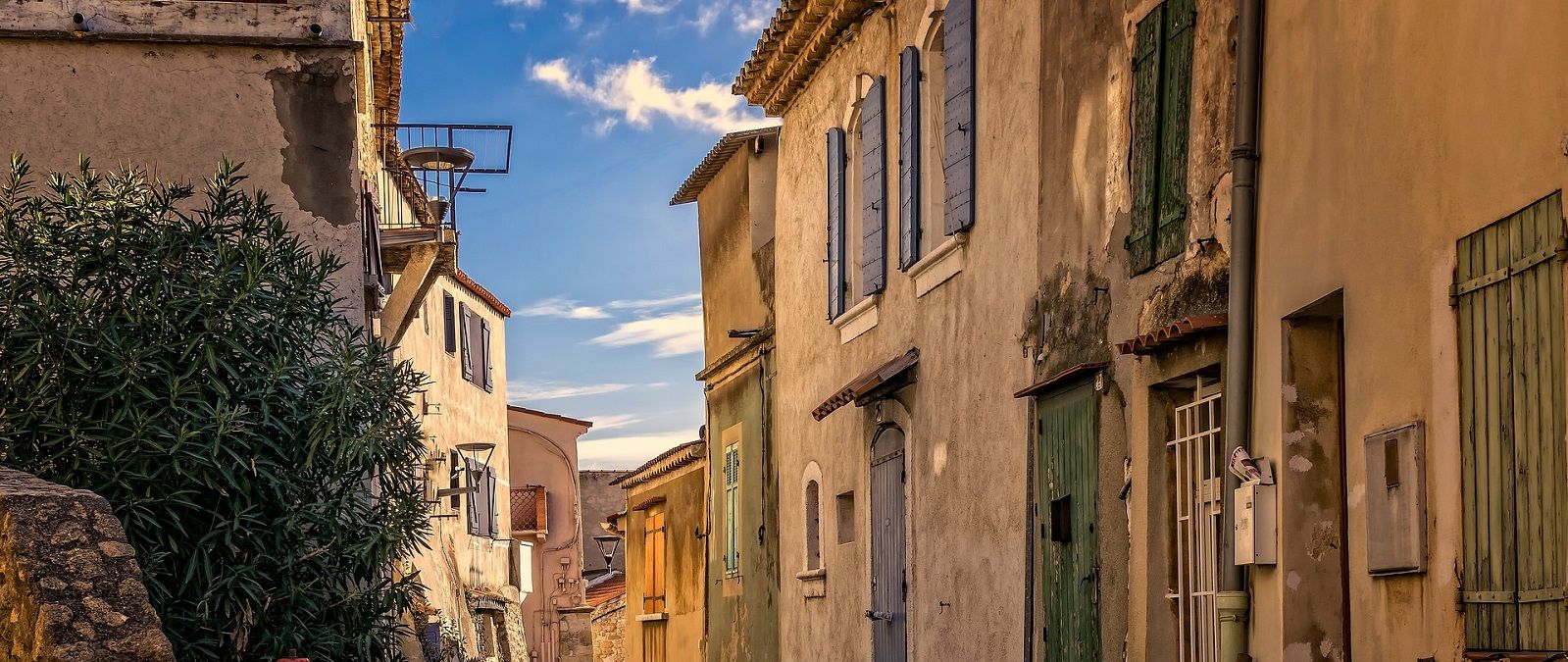 d&eacute;couvrez les prix des aides maprimer&eacute;nov' pour les installations solaires. optimisez votre budget pour des travaux &eacute;nerg&eacute;tiques gr&acirc;ce &agrave; des subventions adapt&eacute;es &agrave; votre projet de r&eacute;novation et de transition &eacute;nerg&eacute;tique.